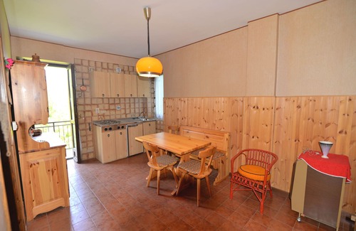 Montoso Apartment | Bon Joun Wood House