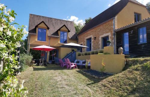 Saint-Julien-de-Lampon Bed & Breakfast | BonBon Chambre d'hôtes