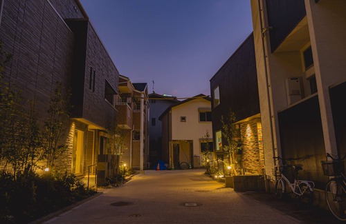 Sumiyoshi House | Bond Base