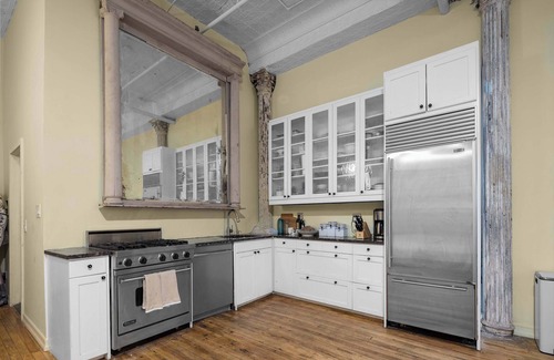 Bowery Apartment | Bond Loft | Expansive & Luxurious Loft in Noho