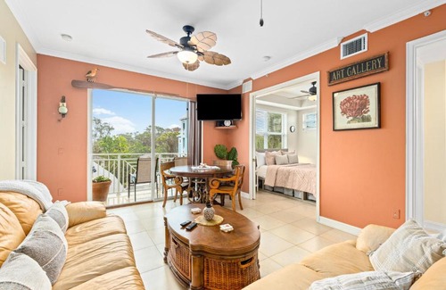 Bonita Shores Hotel | Bonita Beachwalk 304A