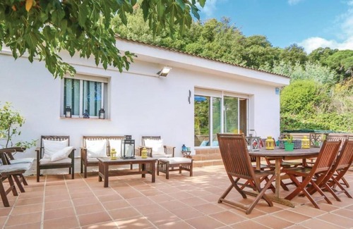 Sant Cebria de Vallalta House | Bonita casa con piscina