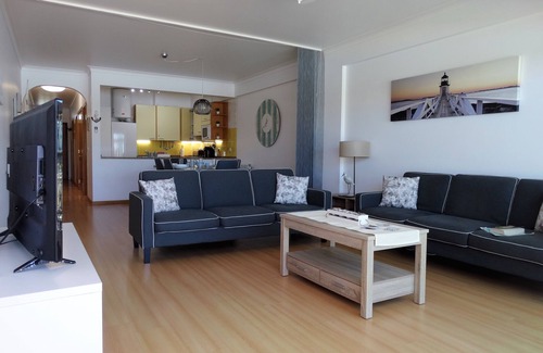 Praia de Santa Cruz Apartment | Bonito Apartamento e Moderno em Santa Cruz Silveira Torres Vedras