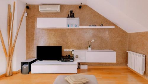 Tiana Apartment | Bonito duplex con piscina en Barcelona&playa