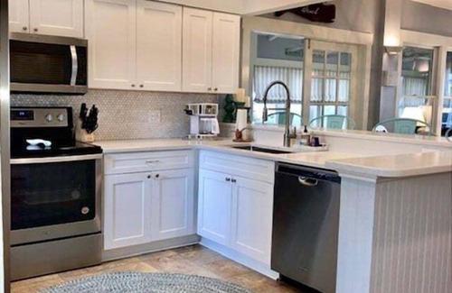 South Beach House | Bonnie Dune - 2 BR/2.5 BA Oceanfront home on South Beach!