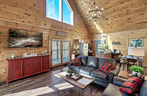 Sevierville Cabin | Book Xmas & 2026 now!|King bd|Dollywood|Arcade