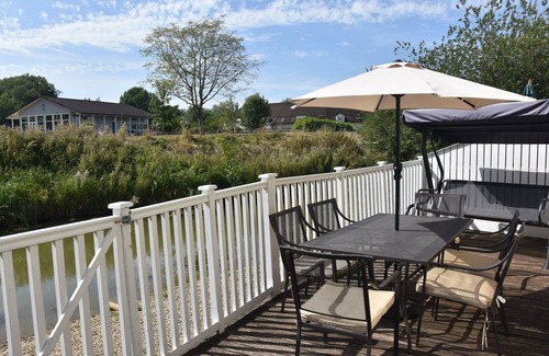 South Cerney House | Book your Summer Holiday now.!