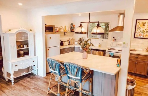 Baysville Cottage | Booking Ahead To Fall. Come see the Amazing Colors