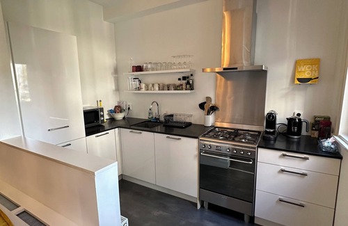 Plantage Apartment | Bookings welcome 2025-2026! 5 Star Reviews Apartment in the Heart of Amsterdam