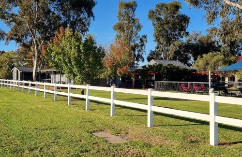 Tocumwal Resort | Boomerang Way Tourist Park