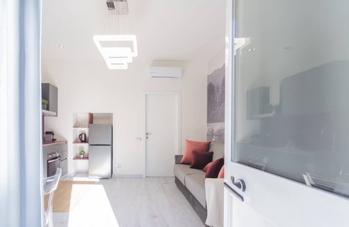 Cernobbio Apartment | Bordeaux & Green Apartments in Cernobbio