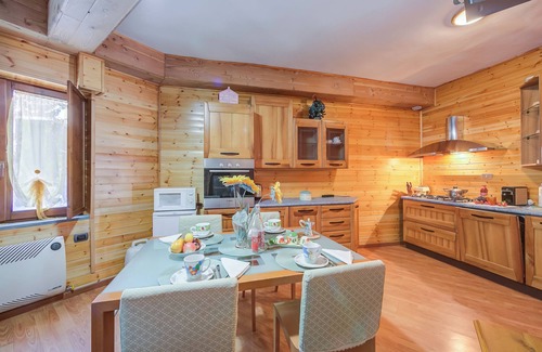 Borgata Sestriere Apartment | Borgata Family Studio Ski In Ski Out 300m