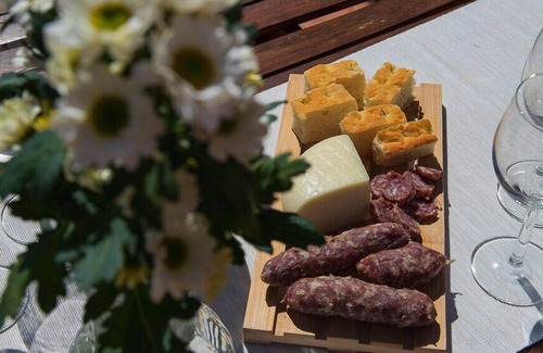 Serra Sant'Abbondio Villa | Borgo Antico Home Serra Sant'Abbondio Monte Catria by Yohome