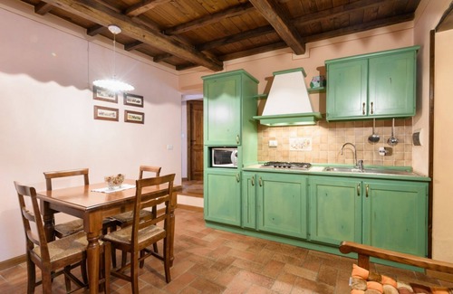 Raggiolo Apartment | Borgo dei Corsi - RIBUSTINO 2 Apartment