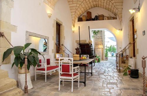 Palmariggi Bed & Breakfast | Borgo dei Filitti - B&B artistico - Piscina Solarium & Enoteca
