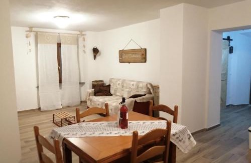Pian degli Ontani Apartment | Borgo Don Camillo