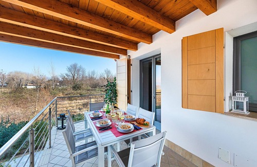 San Benedetto di Lugana Apartment | Borgo Gasparina A128 by Wonderful Italy