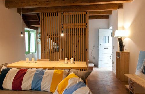 Strongoli House | BORGO PETELIA, Casa Castiglione, Antica casa su due piani con scala esterna