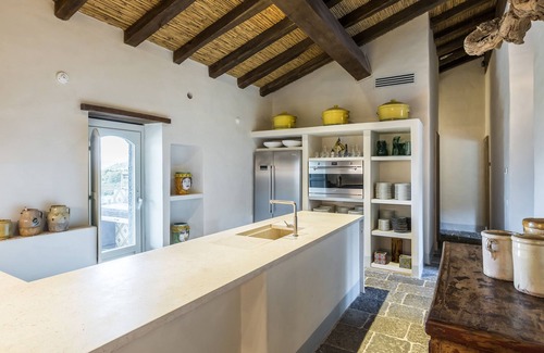 Rovittello House | Borgo Rovittello, traditional Sicilian house with pool immersed in vineyards.