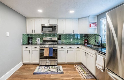 Los Griegos House | Bosque Bungalow B - 4 bedroom