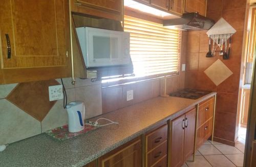 Bela-Bela House | Bosveld Kuier Hoofhuis