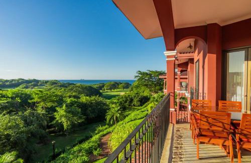 Brasilito House | Bougainvillea 2306 - Luxury Condo Reserva Conchal