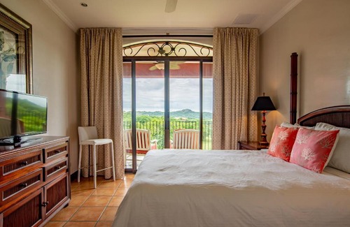 Brasilito House | Bougainvillea 8211 Luxury Apartment - Reserva Conchal