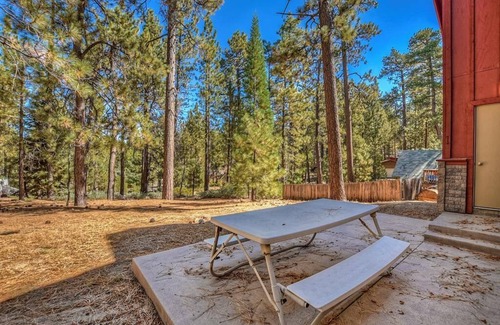 Boulder Bay House | Boulder Bay Retreat-Beautiful Luxury Home*Large Kitchen*Yard*BBQ*Pet Friendly!!