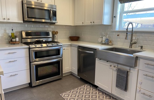 Bouldin House | Bouldin Creek Minutes to ACL, SXSW, Zilker Park, SoCo & Downtown - Pet Friendly