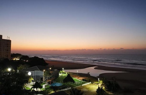 Margate Beach Apartment | Boulevard 501