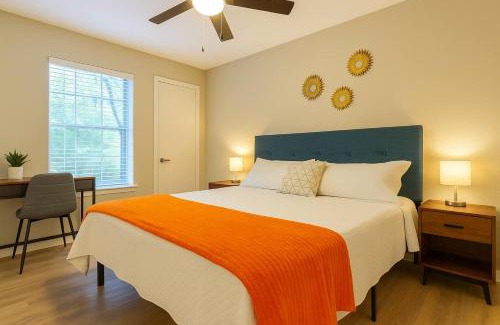 North Arlington Apartment | Boulevard Stays Calm 1BR King Retreat Poolside Bliss Gym & Parking
