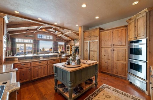 Spring Creek Ranch House | Boundary JH - Teton Views on Harvest Dance