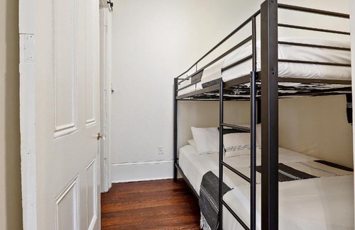 Faubourg Marigny Apartment | Bourbon Street Condos