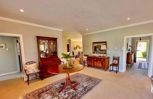 Nottingham Road House | Bourne View