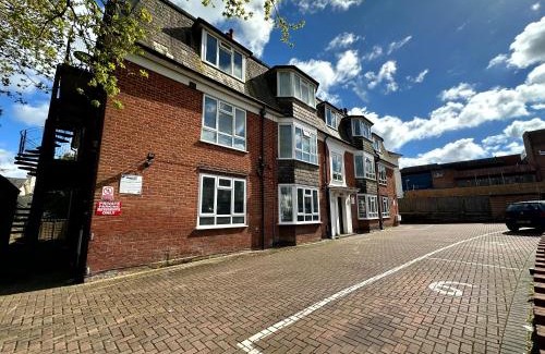 Bournemouth City Centre Apartment | Bournemouth 3 Bedroom - Parking