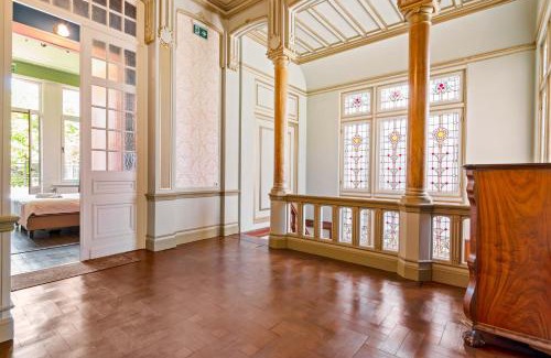 Zurenborg Apartment | Boutique Baron Osy Suite Four Garden