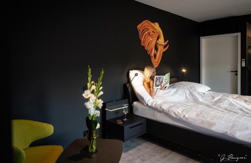 Spa Hotel | Boutique Hôtel, La Cour de la Reine, Rooftop & Bistronomique Restaurant