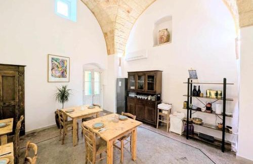 Lucugnano House | Boutique Heritage Home and Loft with Pool