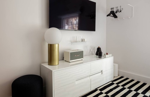 North Downtown Hotel | Boutique Hotel Room above The Jefferson Theater on the Downtown Mall