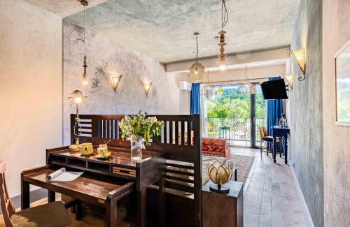 Oreshak Hotel | Boutique Hotel Casa Art