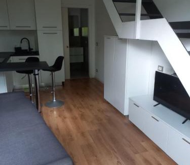 Bovisa Apartment | BOVISA COSENZ VILLAGE appartamenti con giardino