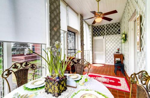 Oakland House | Bowling Green House with Shared Pool!