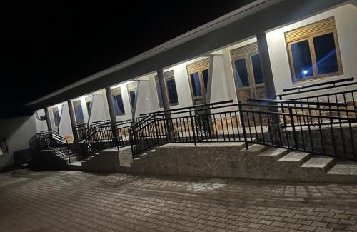 Western Region House | Boys II Men Executive GuestHouse