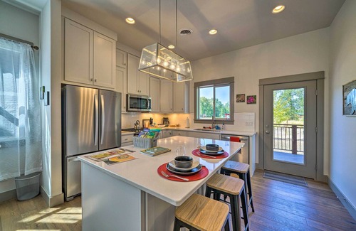Four Corners House | Bozeman Home w/Deck: Walk to Fishing, Hot Springs