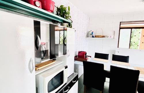 California House | House in BH PetFriendly, excellent location, garage and swimming pool with hydromassage.