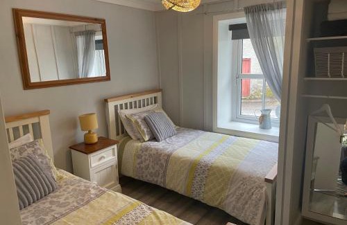 Annalong House | Bracken Cottage