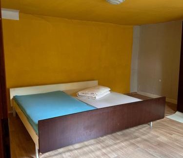 Erkeln Apartment | Brakel Ferienwohnung