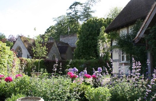 Turville House | Bramble Bank 'cartshed'-1 Bed Cottage-sleeps 2