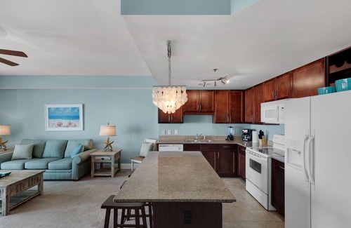 Panama City Beach Resort | Brand New 2BD/2BA Highrise Resort w/5 Pools! Fantastic Ocean View!