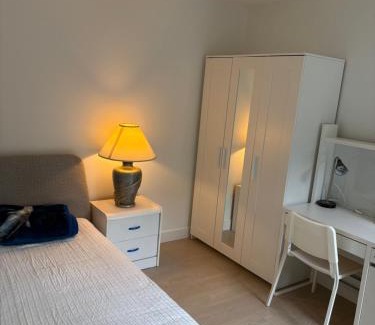 West Point Grey Apartment | Brand New 2bedroom Suite with Parking